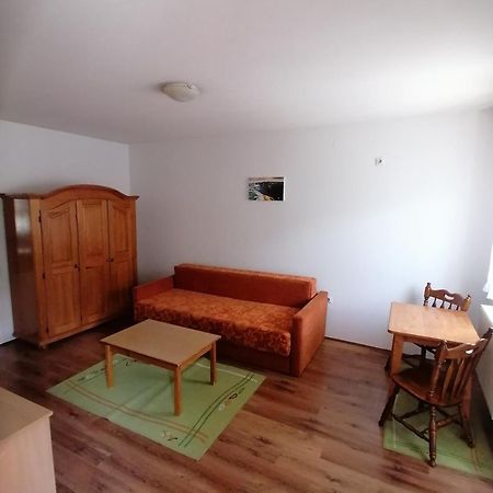 Hostel S Novi Sad Dış mekan fotoğraf